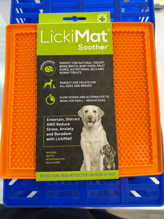 LickiMat Classic Soother